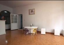 E.Elliyev kucesinde 3 mertebeli  villa satilir