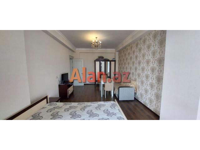 60 m2  1 otaqlı təmirli mənzil kirayə verilir