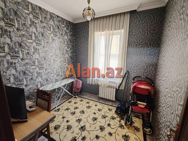 Buzovnada həyət evi satılır