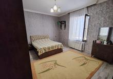 Buzovnada həyət evi satılır