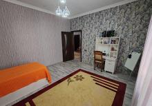 Buzovnada həyət evi satılır