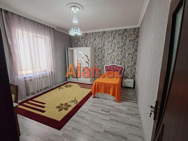 Buzovnada həyət evi satılır