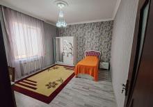 Buzovnada həyət evi satılır