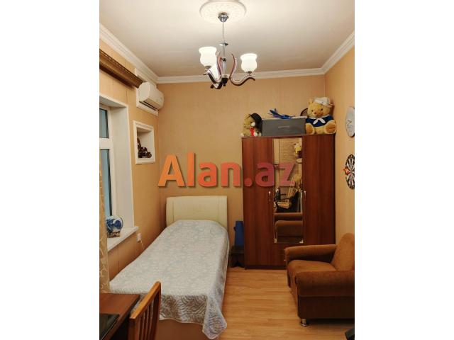 Montinde 4 otaqli heyet evi satilir