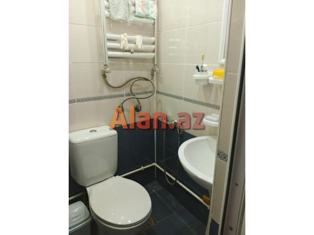 Montinde 4 otaqli heyet evi satilir