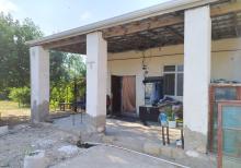 Maştağada həyət evi satılır