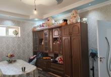 Buzovnada həyət evi satılır