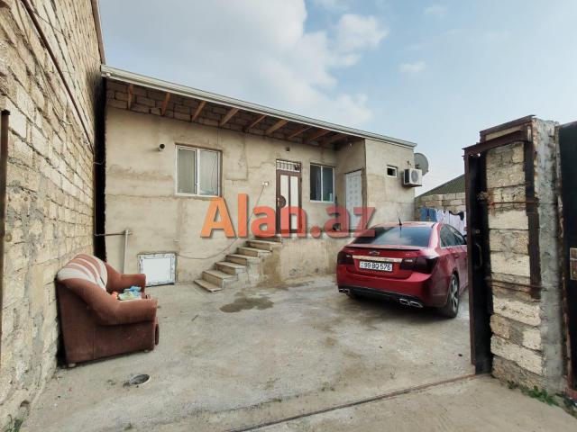 Buzovnada həyət evi satılır