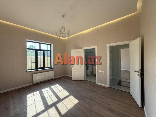 Şağanda həyət evi satılır