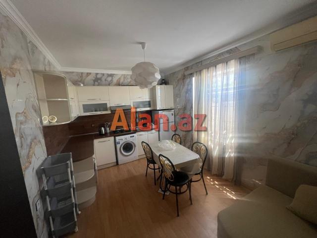 Şüvəlanda bağ evi satılır