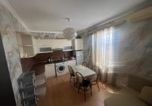 Şüvəlanda bağ evi satılır