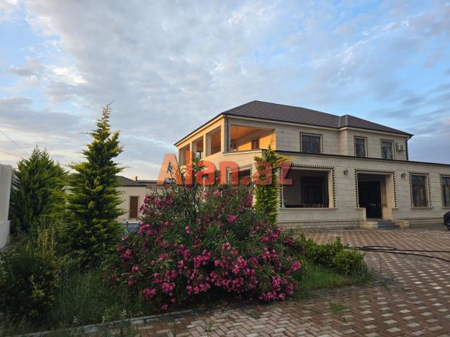 Şüvəlanda villa satılır