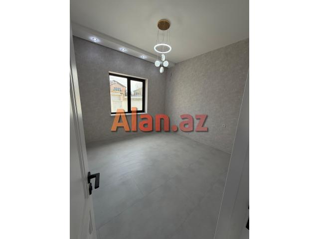 Buzovnada həyət evi satılır