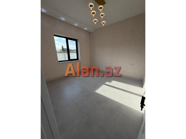 Buzovnada həyət evi satılır