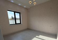 Buzovnada həyət evi satılır