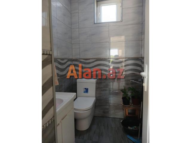 Buzovnada bağ evi satılır