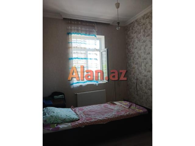 Buzovnada bağ evi satılır
