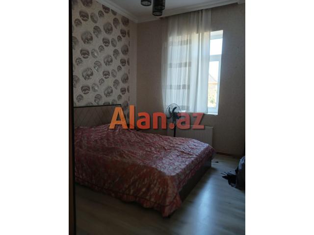 Buzovnada bağ evi satılır
