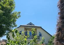 Mərdəkanda villa satılır