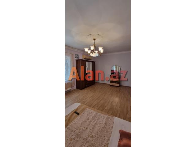 Mərdəkanda villa satılır