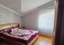 Buzovnada həyət evi satılır