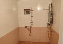 Buzovnada həyət evi satılır