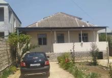 Maştağada həyət evi satılır