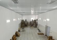 Qida saxlanmasi ,istehsalina yararli anbar icareye verilir