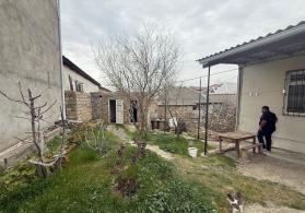 Maştağada həyət evi satılır