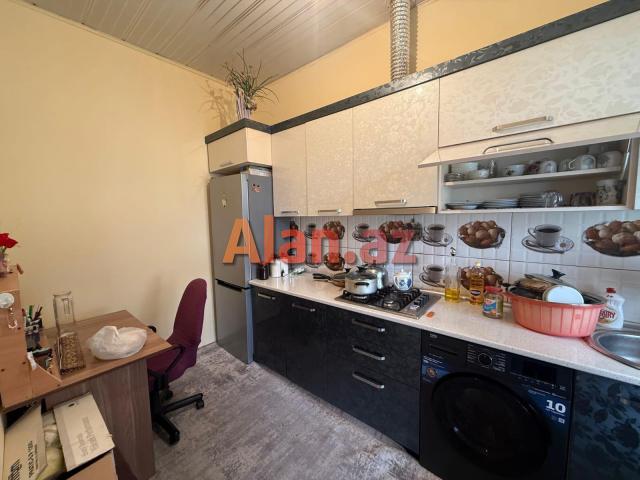 Maştağada həyət evi satılır