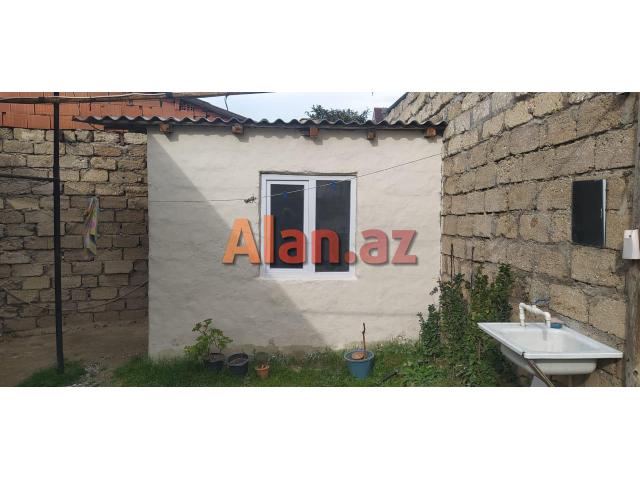 Maştağada həyət evi satılır