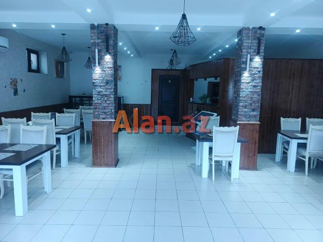 Xirdalan seheri.Heyder Eliyev parkinin yaninda