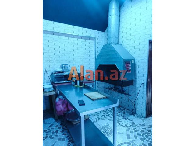 Xirdalan seheri.Heyder Eliyev parkinin yaninda