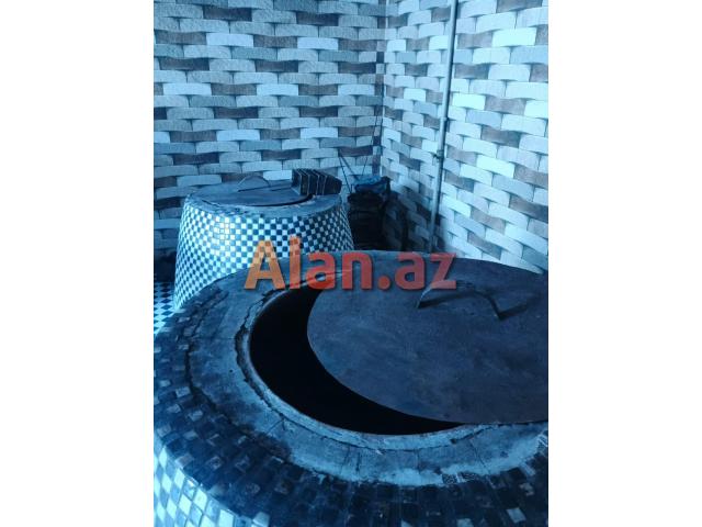 Xirdalan seheri.Heyder Eliyev parkinin yaninda