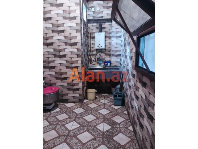 Xirdalan seheri.Heyder Eliyev parkinin yaninda