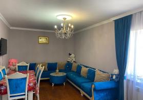 Buzovnada həyət evi satılır