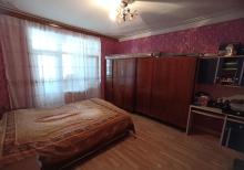 Qarayevdə qanuni 2 otaqlı geniş mənzil