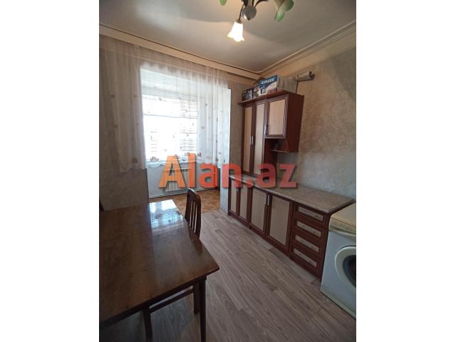 Qarayevdə qanuni 2 otaqlı geniş mənzil