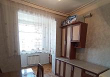 Qarayevdə qanuni 2 otaqlı geniş mənzil