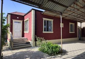 Maştağada həyət evi satılır