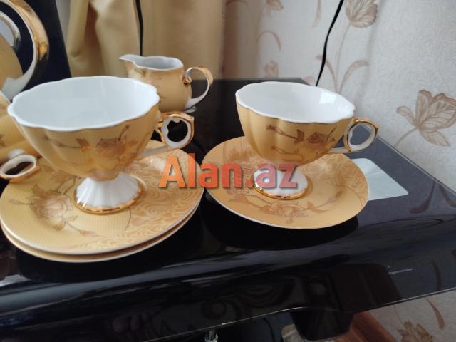 Çay dəsti satılır