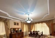 Bileceri qesebesinde 3mertebeli 8otaqli villa kiraye verilir