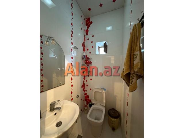 Bileceri qesebesinde 3mertebeli 8otaqli villa kiraye verilir