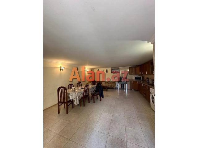 Bileceri qesebesinde 3mertebeli 8otaqli villa kiraye verilir