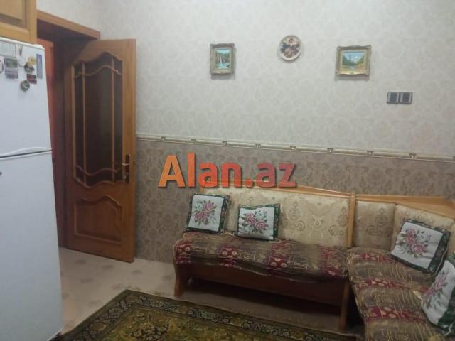 Bileceri qesebesinde 3mertebeli 8otaqli villa kiraye verilir