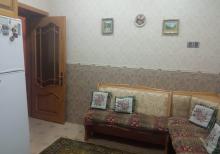 Bileceri qesebesinde 3mertebeli 8otaqli villa kiraye verilir