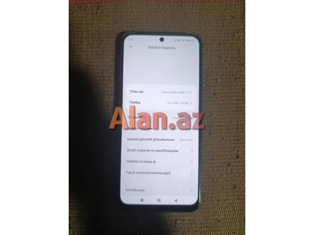 Xiaomi Redmi Note 11 telefonu satılir.