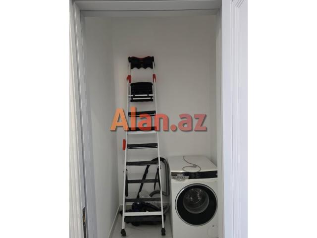 Buzovnada həyət evi satılır