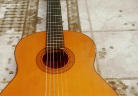 gitara yamaha c 40