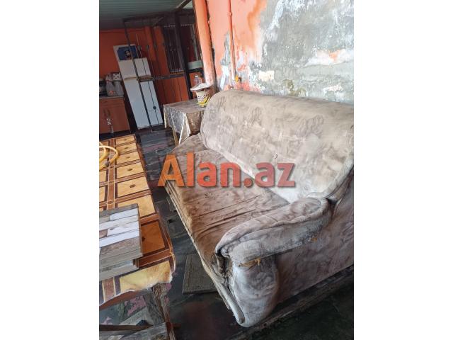 Divan Təmirə Ehtiyacı Var